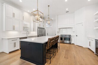 802 Aurora St in Houston, TX - Building Photo - Building Photo