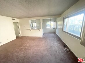 628 S Osage Ave in Inglewood, CA - Foto de edificio - Building Photo
