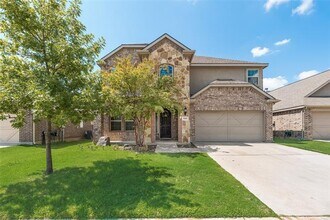 6205 Roaring Creek in Argyle, TX - Building Photo - Building Photo
