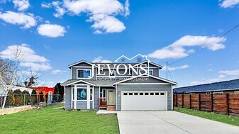 511 N 22nd Ave in Yakima, WA - Building Photo