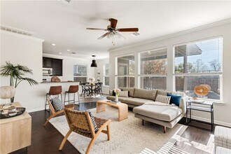 1509 Sugarberry Ln in Austin, TX - Building Photo - Building Photo