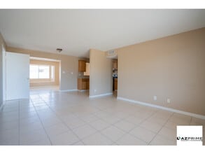 9018 W Turney Ave in Phoenix, AZ - Building Photo - Building Photo