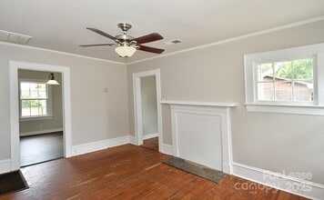 818 Radio Rd in Statesville, NC - Foto de edificio - Building Photo