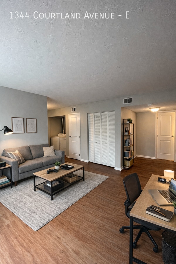 1344 Courtland Ave in Columbus, OH - Building Photo - Building Photo