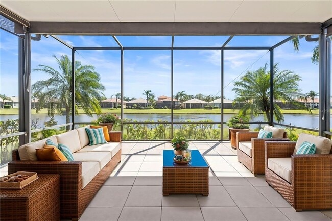 4949 Sandy Brook Cir in Wimauma, FL - Building Photo - Building Photo