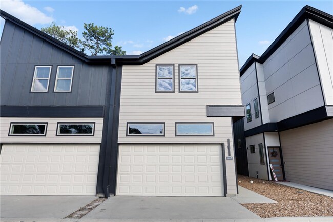 property at 13838 Bee Flower Ln