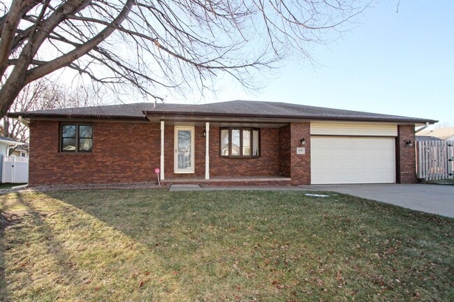 property at 2401 Minuteman Dr