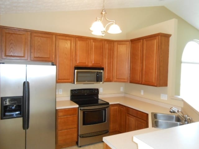 3998 Augusta Rd in Miamisburg, OH - Building Photo - Building Photo