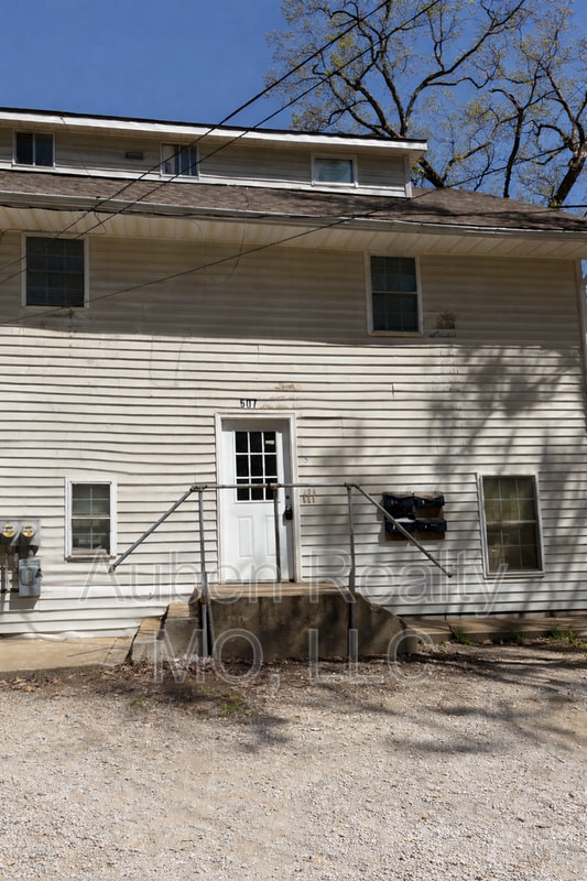 property at 507 Henrie Ave