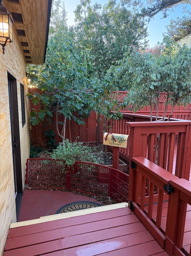 312 Crest Dr, Unit Cottage in San Jose, CA - Building Photo - Building Photo