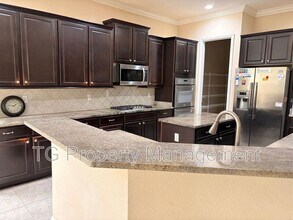 305 Medio Dr in St. Augustine, FL - Building Photo - Building Photo