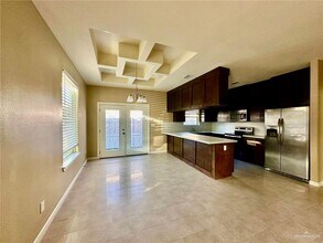 2407 N Mojave St in Edinburg, TX - Building Photo - Building Photo