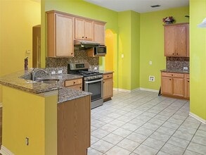 402 Calvary Dr in Euless, TX - Building Photo - Building Photo