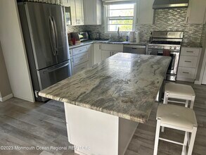 1 Michaels Ct in Ocean Township, NJ - Building Photo - Building Photo