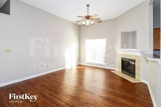 1411 Carlton Ridge Dr in Cordova, TN - Building Photo - Building Photo