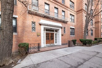 The Westleigh House in Jackson Heights, NY - Building Photo - Building Photo