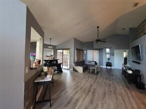 2371 Piedmont Lakes Blvd in Apopka, FL - Foto de edificio - Building Photo