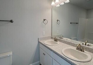 6029 Brylex Ln in Bellview, FL - Building Photo - Building Photo
