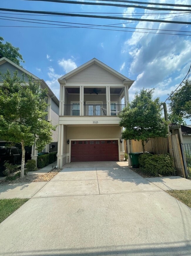property at 5523 Kansas St