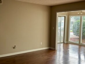 1206 Augusta Dr in Marietta, GA - Building Photo - Building Photo