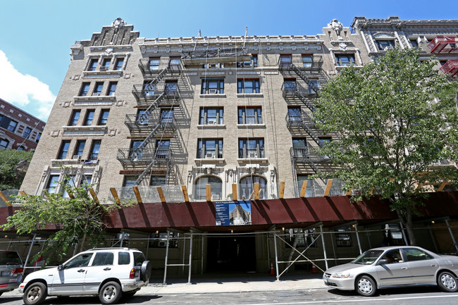 35-41 Fort Washington Ave in New York, NY - Foto de edificio - Building Photo