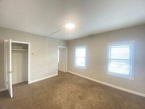 7 Commercial St in Nashua, NH - Foto de edificio - Building Photo