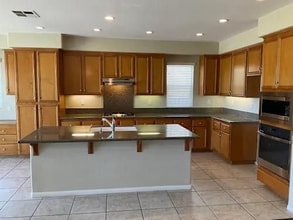 5099 Pamplona Ave in Murrieta, CA - Building Photo - Building Photo
