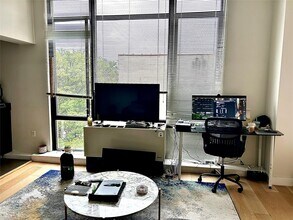 1595 Lexington Ave in New York, NY - Building Photo - Building Photo
