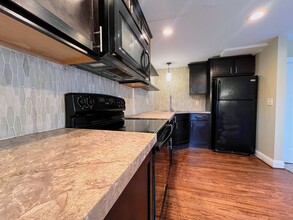 104 York St in Buffalo, NY - Building Photo - Building Photo