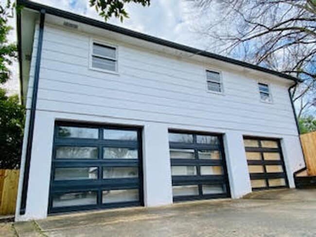 property at 135 Sunset Dr