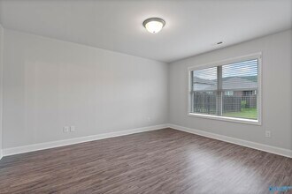 6070 Thorntons Way Cir NW in Huntsville, AL - Building Photo - Building Photo