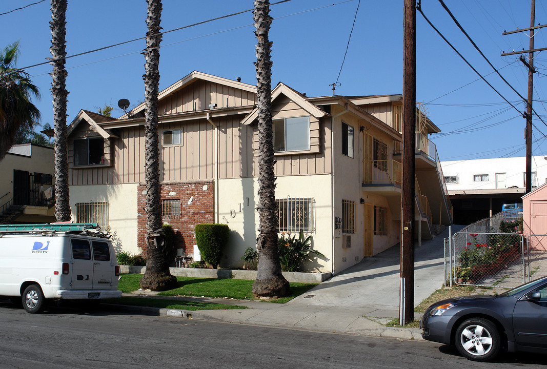 1011 N Chester Ave in Inglewood, CA - Building Photo