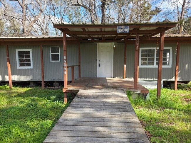 property at 23675 E Heritage Oaks Dr