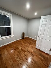 109 Columbus Pl in Roselle Park, NJ - Building Photo - Building Photo