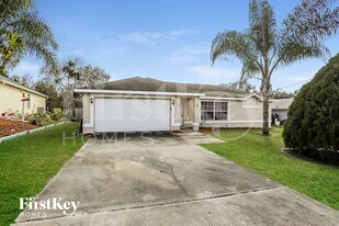 2059 Gallagher Ave in Deltona, FL - Building Photo