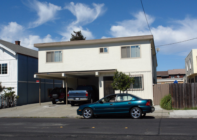 1725 Bissell Ave in Richmond, CA - Building Photo - Building Photo