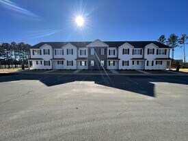 1025 Peony Ln in Youngsville, NC - Building Photo
