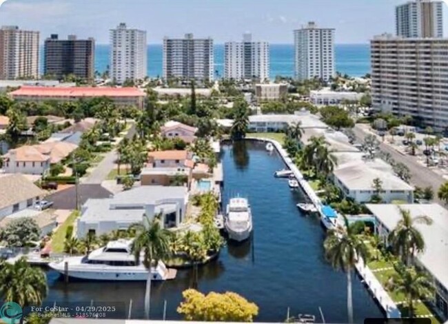 3223 NE 36th St in Fort Lauderdale, FL - Building Photo - Building Photo