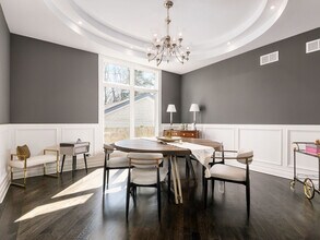 2117 Wilmette Ave in Wilmette, IL - Building Photo - Building Photo