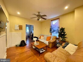 416 N 31st St in Philadelphia, PA - Building Photo