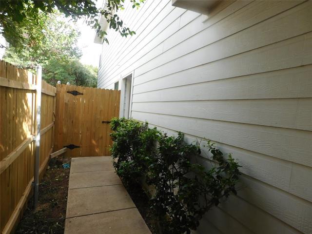7229 Irish Valley Trail in Fort Worth, TX - Building Photo - Building Photo