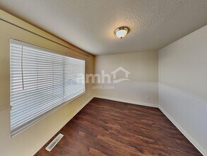 309 S 1400 W in Lehi, UT - Foto de edificio - Building Photo