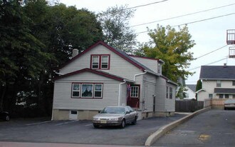 48 E Main St in Bogota, NJ - Building Photo