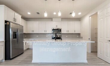 12706 Grn Mdw Dr in Jacksonville, FL - Building Photo - Building Photo