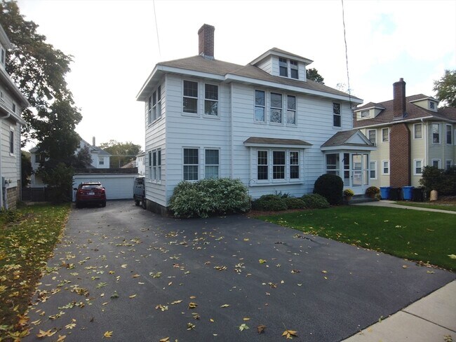 64 Palfrey Rd in Belmont, MA - Building Photo - Building Photo