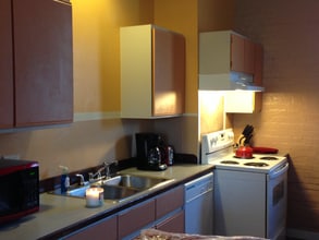 70 Market St in Oneonta, NY - Foto de edificio - Building Photo