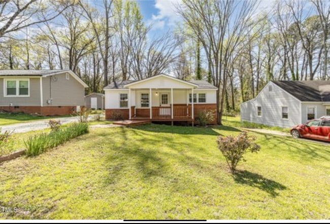 property at 606 North Ave