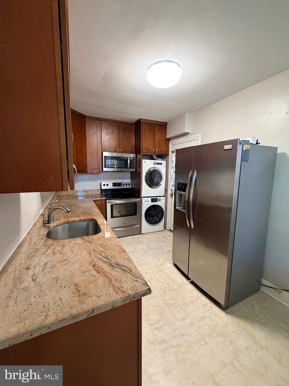property at 2600 16th St S
