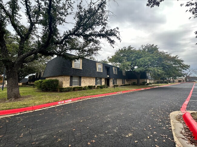 Oak View Apartments in Temple, TX - Building Photo - Building Photo