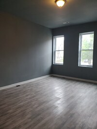 1049 Brantley Ave photo'